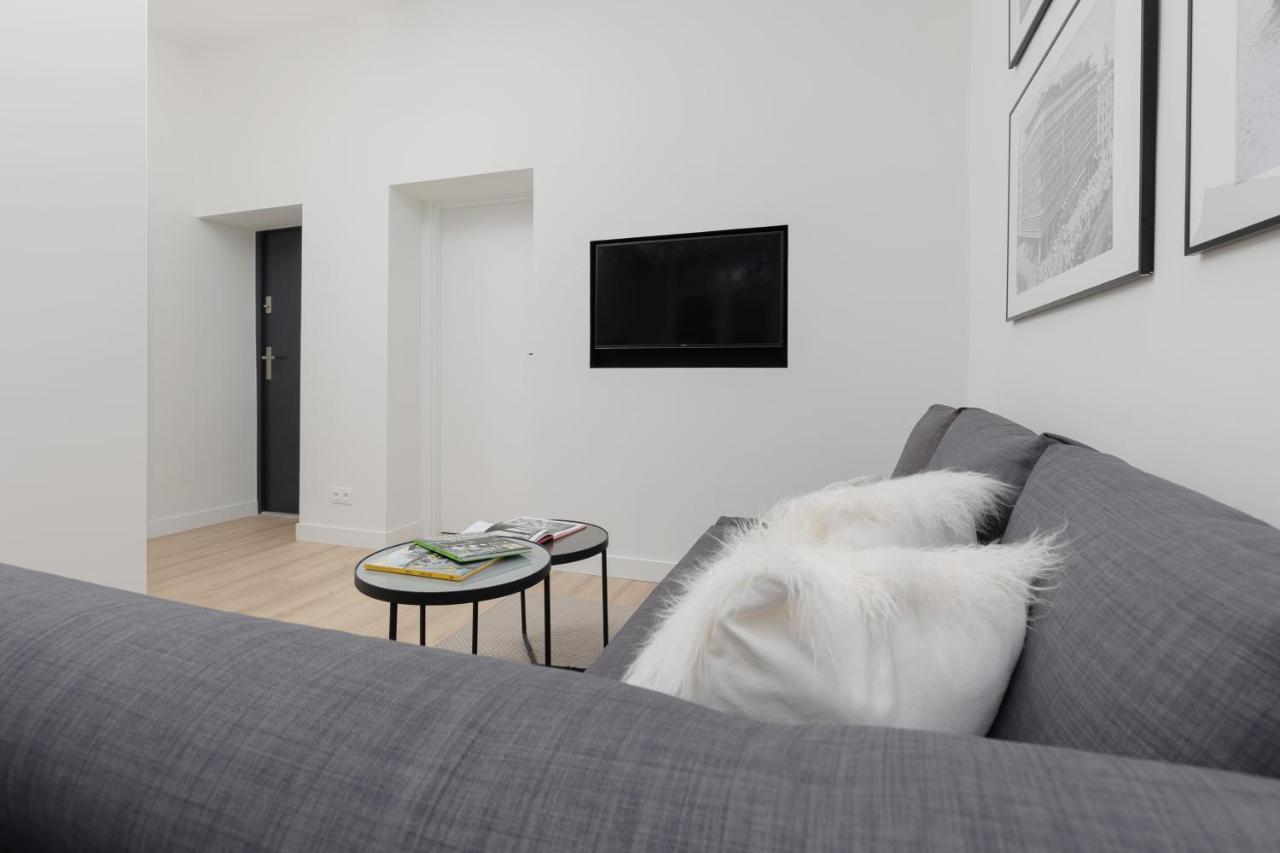Spacious Apartment With Panoramic View Of Warsaw By Noclegi Renters エクステリア 写真