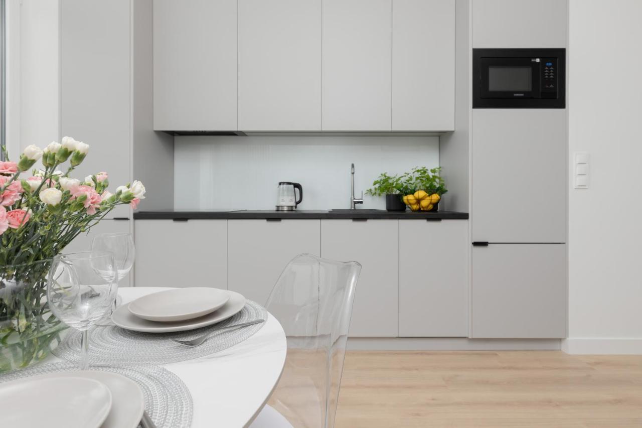 Spacious Apartment With Panoramic View Of Warsaw By Noclegi Renters エクステリア 写真